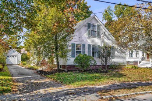 36 Spring St, Concord, NH 03301-2427