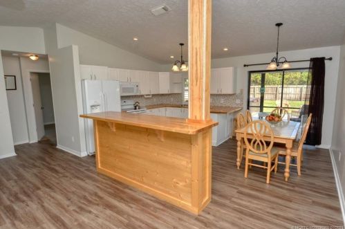 2231 Trillo St, Fort Pierce FL  34952-6873 exterior