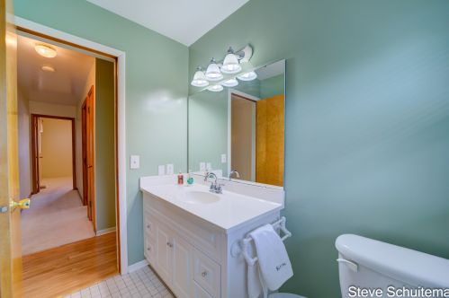 1569 Marlboro Rd, Meskegon MI exterior