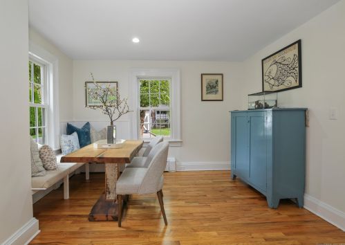 88 Kings Hwy, Westport CT 06880-2422 exterior