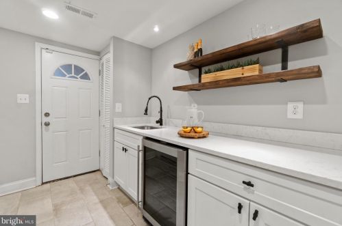 1429 Montello Ave, Washington DC 20002-2863 exterior