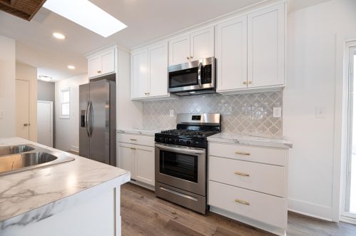 1748 Prince Ln, Meskegon MI  49445-1742 exterior