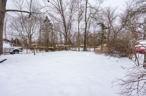 5513 Comstock Ave, Kalamazoo MI 49048-3405 exterior