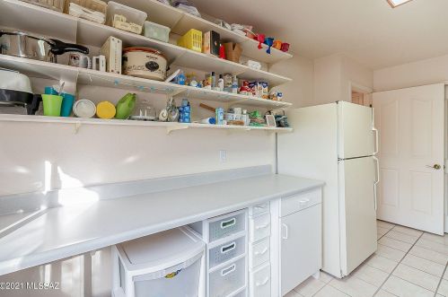 2621 Peter Seward Dr, Tucson AZ 85745-9611 exterior