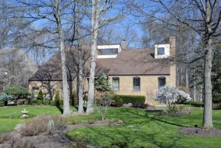 2391 Georgia Dr, Cleveland OH  44145-5807 exterior