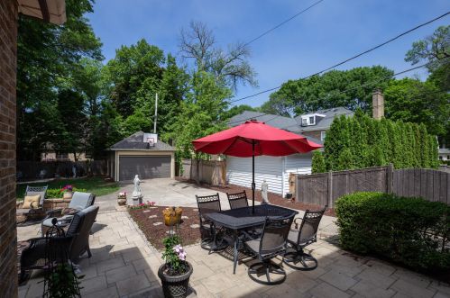 4531 Frederick Ave, Milwaukee WI 53211-3644 exterior