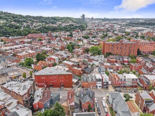 373 Main St, Pittsburgh PA  15201-1153 exterior