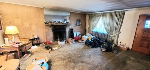 1342 Craigview Dr, Pittsburgh, PA 15243-1702