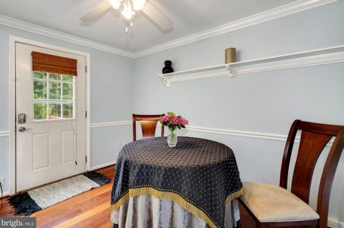 6406 Birchleigh, Alexandria VA 22315-3636 exterior