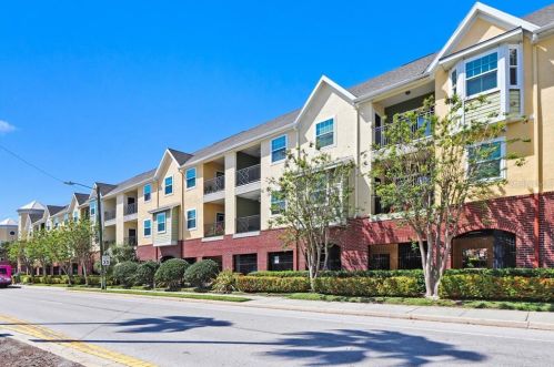 2010 Palm Ave, Tampa FL 14101-3932 exterior