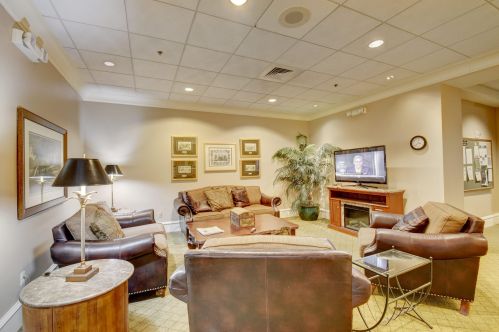 6137 Greenspointe Dr, Boynton Beach FL 33437-4914 exterior