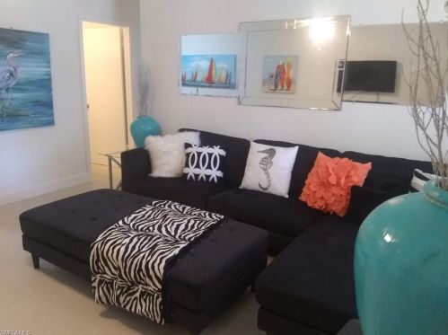 837 91 Ave, Naples FL 34108-2426 exterior