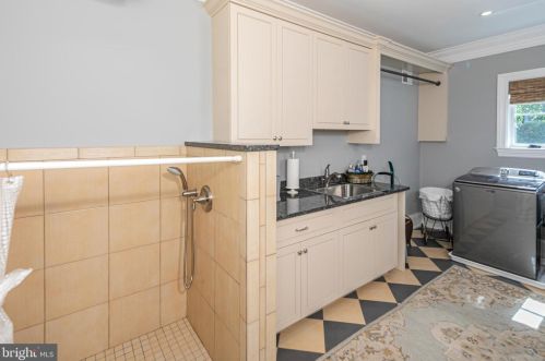 166 Library Pl, Princeton NJ 08540-3019 exterior