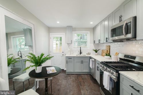 1443 16th St, Philadelphia PA  19121-4202 exterior