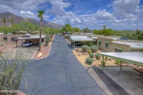 10 Madrid Dr, Tucson AZ  85704-6410 exterior