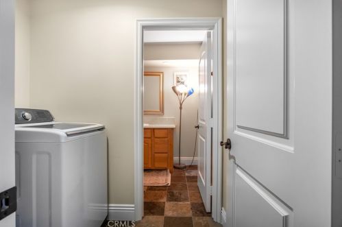 1241 Valencia Mesa Dr, Fullerton CA 92833-2220 exterior