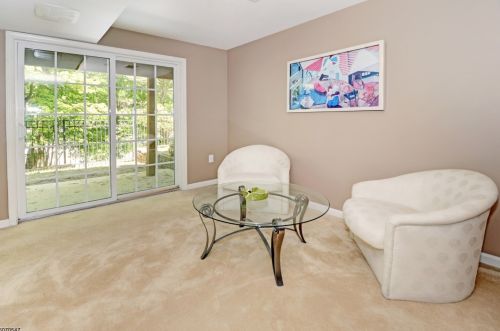 88 Henning Ter, Parsippany NJ 07834-3716 exterior