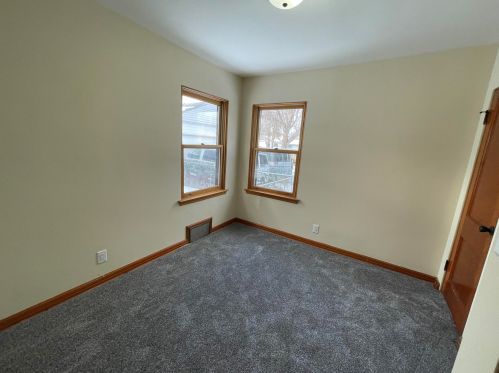 5921 64th St, Milwaukee WI  53218-1921 exterior