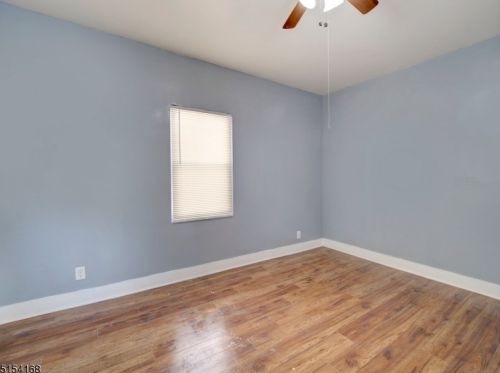 125 Temple St, Paterson NJ 07522-1354 exterior