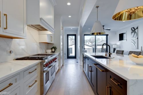 2637 Mozart St, Chicago IL  60647-1739 exterior