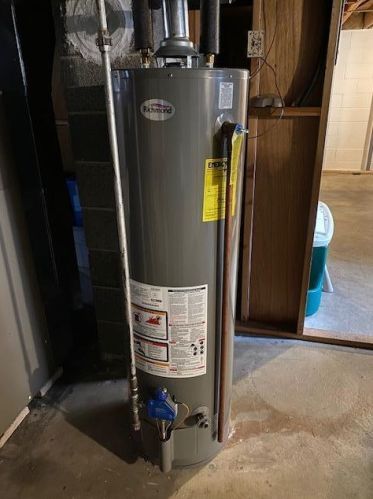 2551 89, Milwaukee WI 53226-1805 exterior