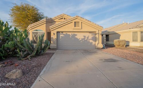 1654 Geronimo St, Chandler AZ  85224-5618 exterior