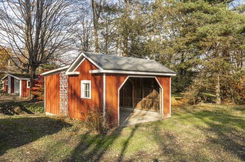 347 Lauer Rd, Poughkeepsie NY 12603-3942 exterior