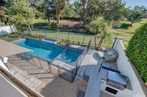 12080 Riviera, Tustin CA  92782-1203 exterior