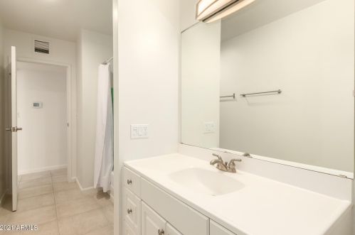 6138 9th Ave, Phoenix AZ  85013-1409 exterior