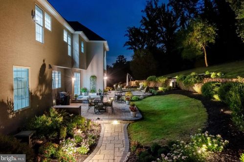 101 Indian Springs Dr, Media PA 19063-5622 exterior