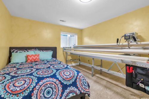 6859 3270, Taylorsville UT 84084-1769 exterior