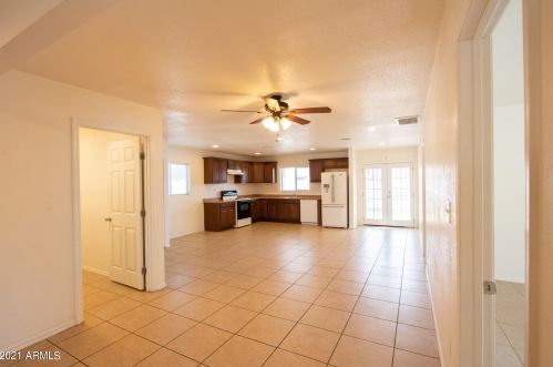 4701 Chambers St, Phoenix AZ  85040-4131 exterior