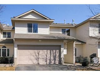 1121 Crystal Ct, Chaska, MN 55318-2249