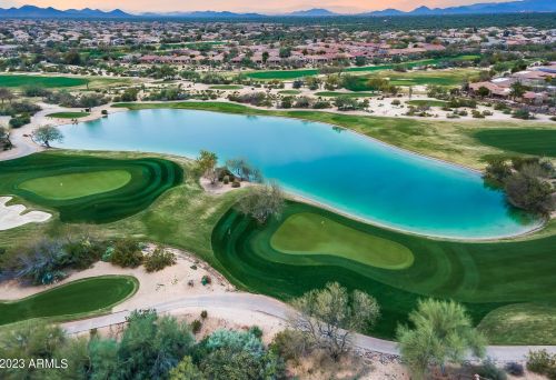 22034 55th St, Phoenix AZ  85054-7150 exterior