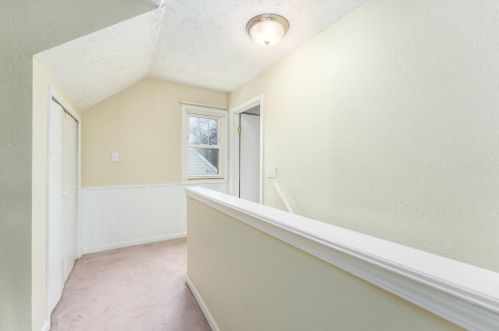 2303 Glendale Blvd, Kalamazoo MI  49004-1759 exterior