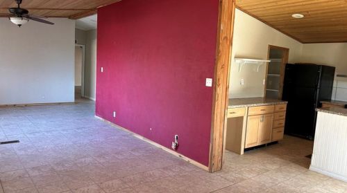 4 Lk Dr, Huntsville TX 77320-0237 exterior