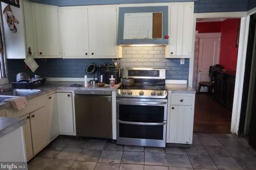 923 Fillmore St, Philadelphia PA 19124-2926 exterior