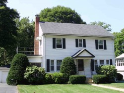 49 Walker St, Newton, MA 02460-1519