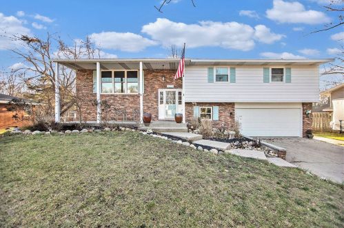 1819 Eloise Dr, Meskegon MI  49444-4013 exterior