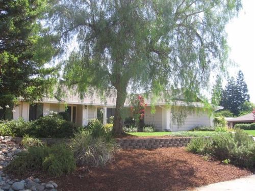 740 Hancock Dr, Folsom CA  95630-2227 exterior