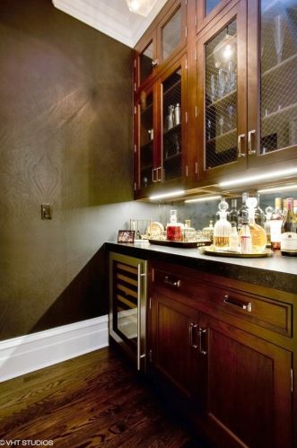 2471 Geneva Ter, Chicago IL 60614-5914 exterior