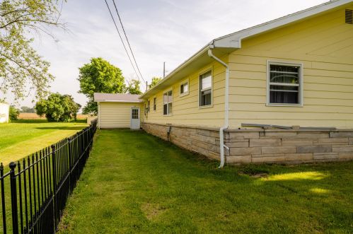 9316 Red Bud Trl, Berrien Springs MI  49103-9568 exterior