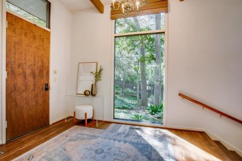 11150 Fernald Ave, Dallas TX 75218-1203 exterior