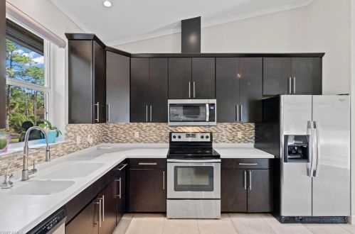 271 12 Ave, Naples FL 34120-3368 exterior