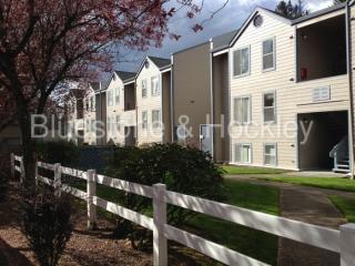 6055 Beaverton Hillsdale Hwy, Portland OR  97221-1100 exterior