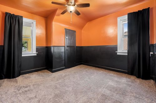 2154 69, Milwaukee WI 53219-2905 exterior