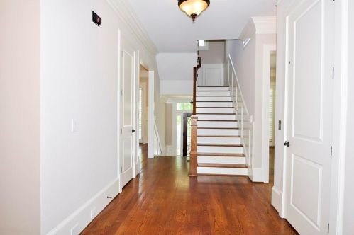 2612 Canterbury Trl, Atlanta GA  30324-2888 exterior