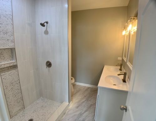 401 21 Ave, Broadview IL 60153-1474 exterior