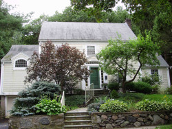 40 Bound Brook Rd, Newton, MA 02461-2036