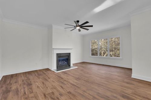 2199 Collins Dr, Atlanta GA  30318-1217 exterior